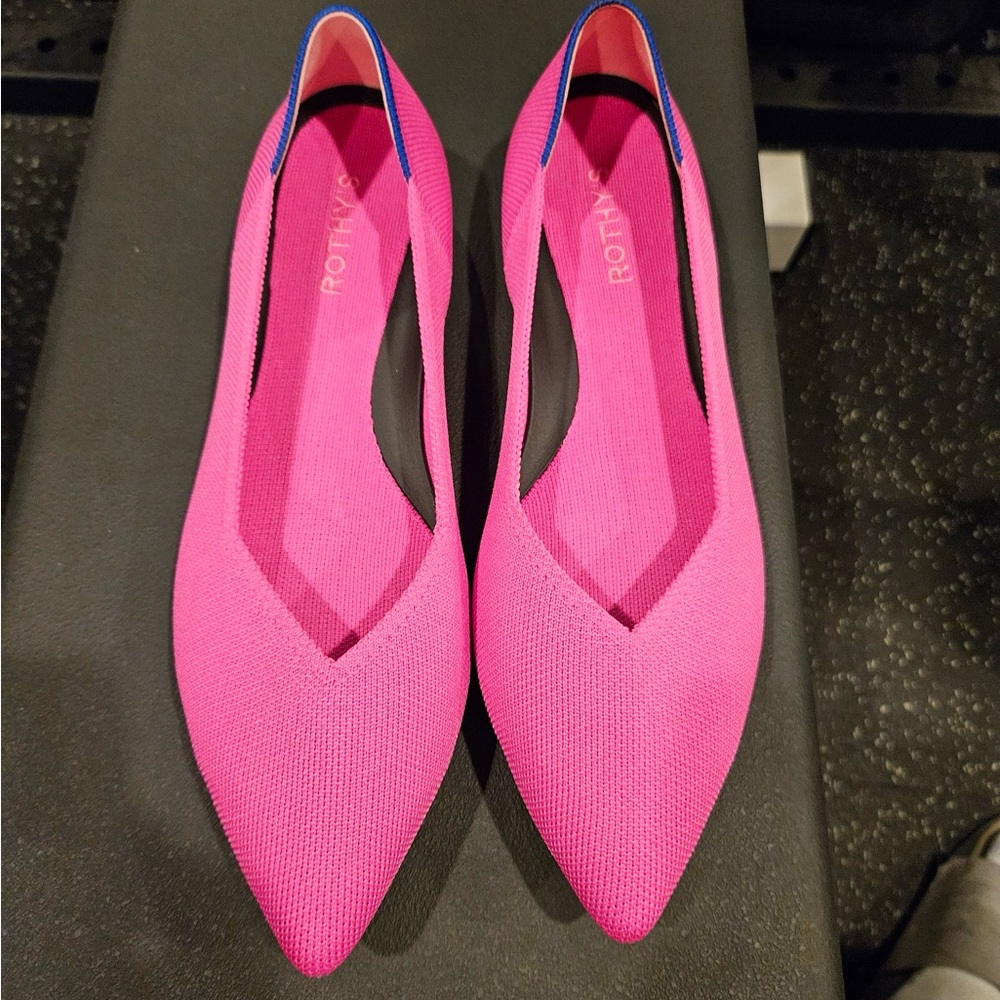 Rothys pink pointed II shoes size 10.5